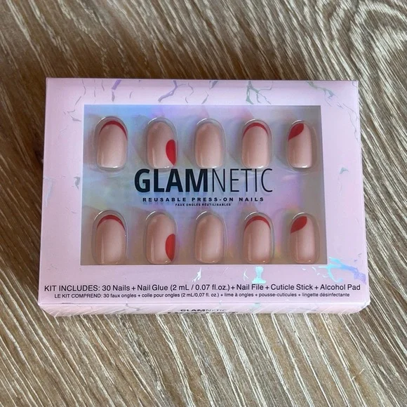 GLAMNETIC press on nail set, short round in Hot Dot - Picture 2 of 5